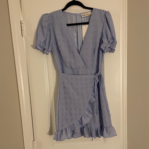 NWT Boutique Dress - Picture 1 of 5